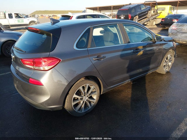 KMHH35LE6JU022928 Hyundai ELANTRA GT