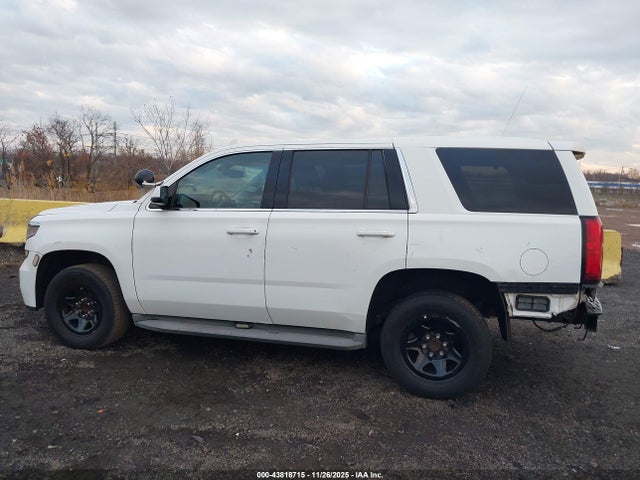 43818715 :رقم المزاد ، 1GNLC2EC2FR611016 vin ، 2015 Chevrolet Tahoe Commercial Fleet مزاد بيع