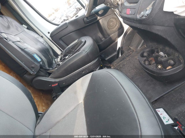 3C6TRVAG5HE531555 RAM Promaster 1500 Low Roof 136 Wb