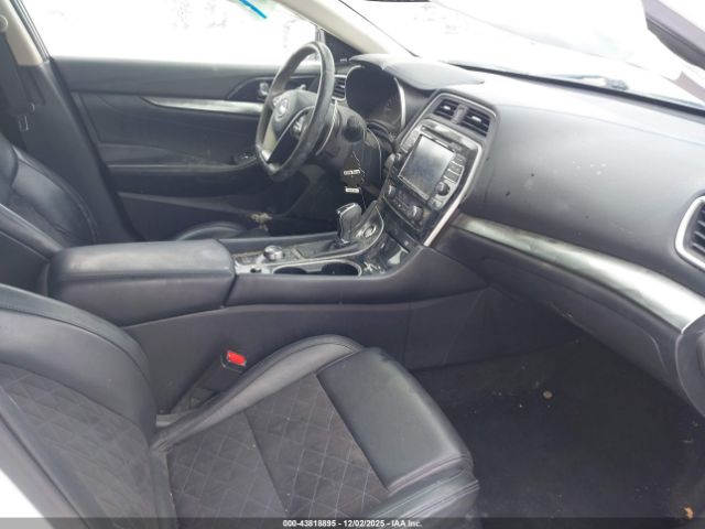 2017 NISSAN MAXIMA 1N4AA6AP5HC430574 Photo 4