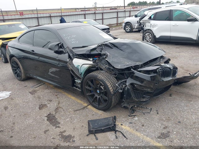 2017 BMW M4 WBS3R9C52HK709052