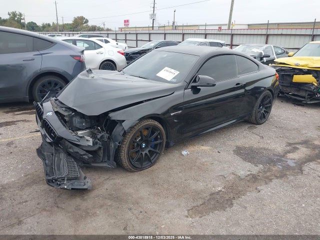 2017 BMW M4 WBS3R9C52HK709052 Photo 1