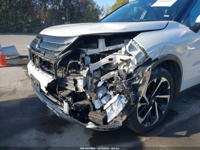 2023 MITSUBISHI OUTLANDER JA4J3UA84PZ034904 Photo 5