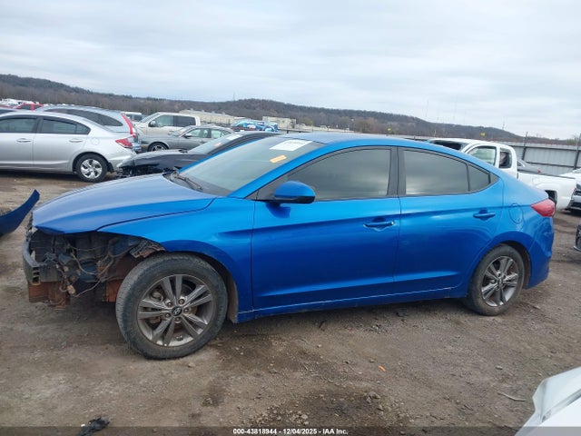 2018 Hyundai Elantra Sel მანქანა იყიდება აუქციონზე, vin: 5NPD84LF5JH255233, აუქციონის ნომერი: 43818944