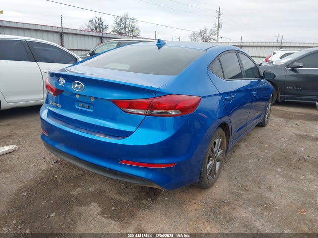 2018 Hyundai Elantra Sel მანქანა იყიდება აუქციონზე, vin: 5NPD84LF5JH255233, აუქციონის ნომერი: 43818944