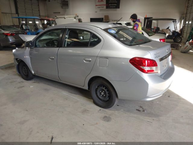 2017 MITSUBISHI MIRAGE G4 ML32F3FJ8HHF08261 Photo 2