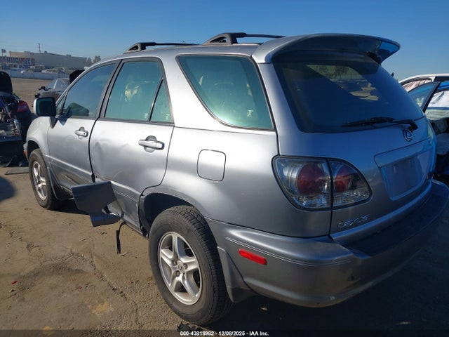 2001 LEXUS RX 300 JTJGF10U910112977 Photo 2