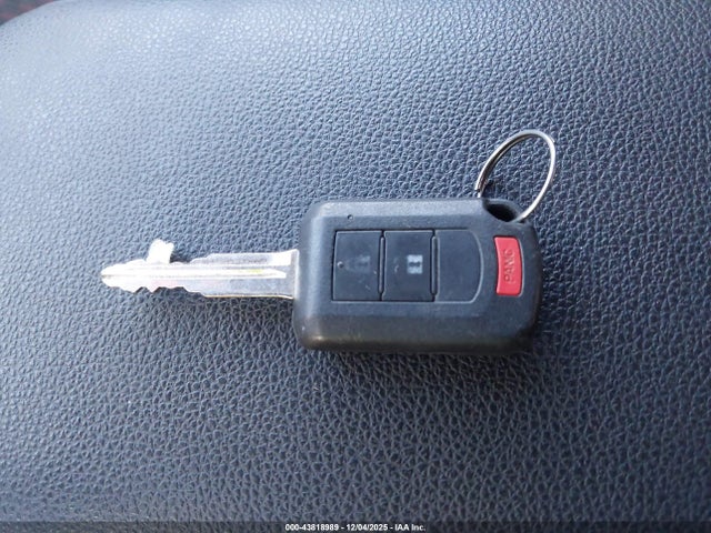 2019 MITSUBISHI OUTLANDER SPORT JA4AP3AU0KU011377 Photo 10