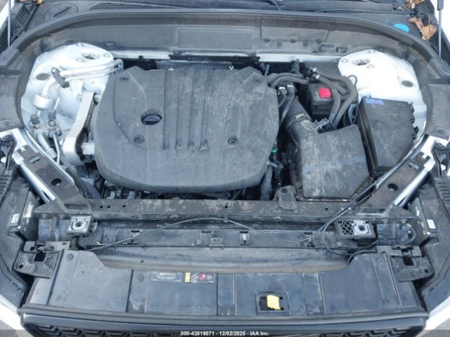 2024 VOLVO XC60 YV4L12RK7R1829629 Photo 9