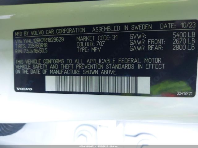 2024 VOLVO XC60 YV4L12RK7R1829629 Photo 8