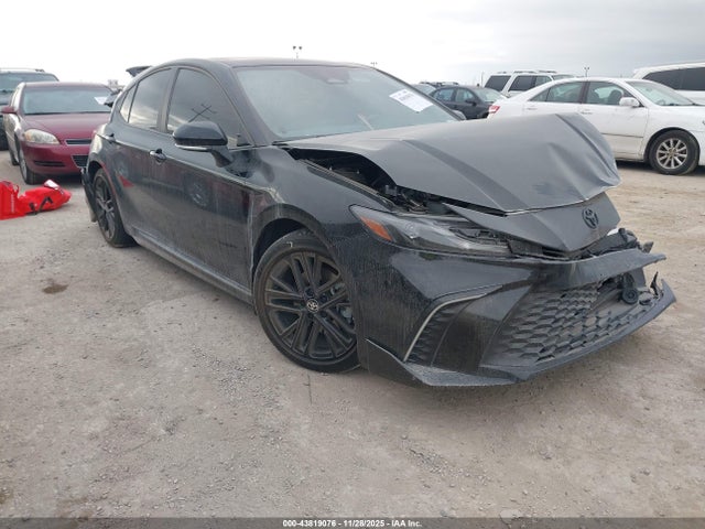 Toyota CAMRY SE 2025 4T1DAACK8SU006993 zdjęcie główne