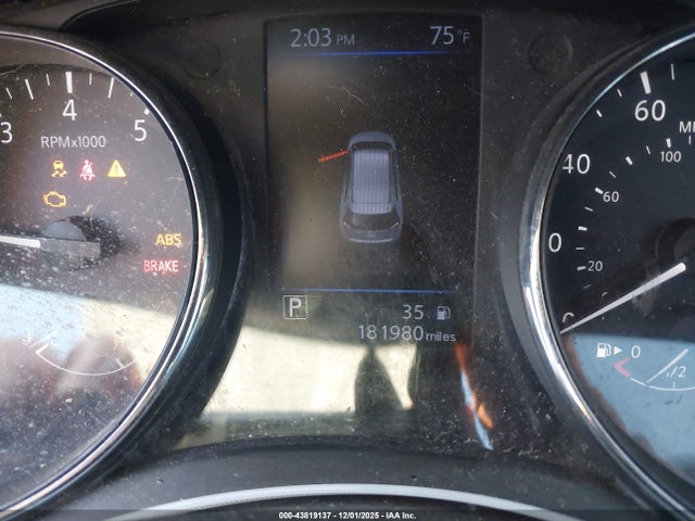 5N1AT2MV4JC743687 Nissan ROGUE S