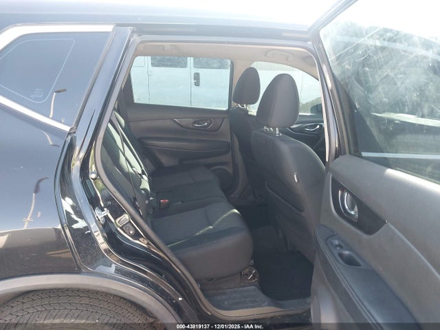 5N1AT2MV4JC743687 Nissan ROGUE S