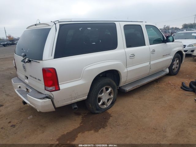 2005 CADILLAC ESCALADE ESV 3GYFK66N25G251674 Photo 3