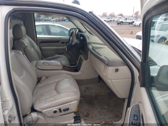 2005 CADILLAC ESCALADE ESV 3GYFK66N25G251674 Photo 4