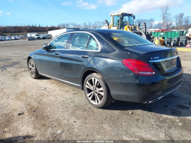 2017 MERCEDES-BENZ C 300 55SWF4KB8HU179365 Photo 2
