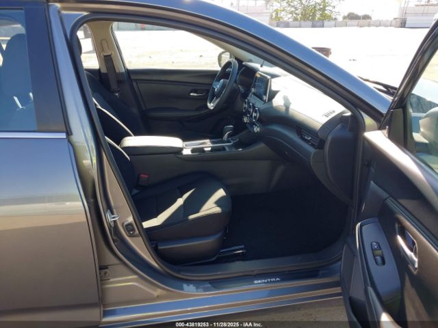 2024 NISSAN SENTRA 3N1AB8CV2RY227832 Photo 4