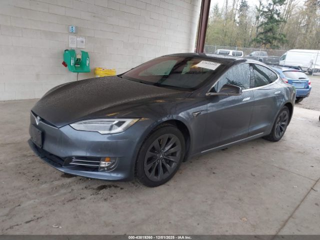 2018 TESLA MODEL S 5YJSA1E28JF247372 Photo 1