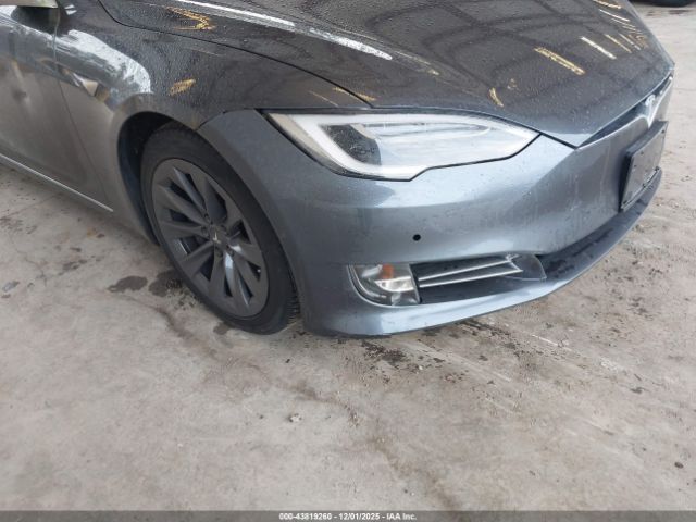 2018 TESLA MODEL S 5YJSA1E28JF247372 Photo 5