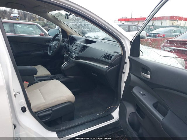 43819304 :رقم المزاد ، 5J6RM4H35GL120879 vin ، 2016 Honda Cr-v Lx مزاد بيع