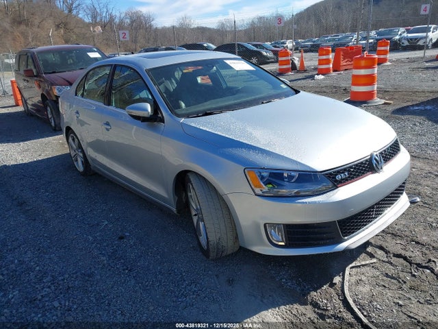 Продажа на аукционе авто 2015 Volkswagen Jetta 2.0t Gli Se, vin: 3VW4T7AJ6FM263069, номер лота: 43819321