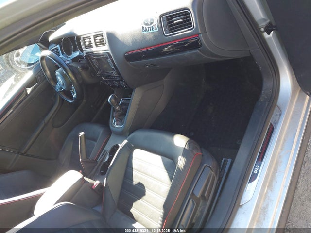 Продажа на аукционе авто 2015 Volkswagen Jetta 2.0t Gli Se, vin: 3VW4T7AJ6FM263069, номер лота: 43819321
