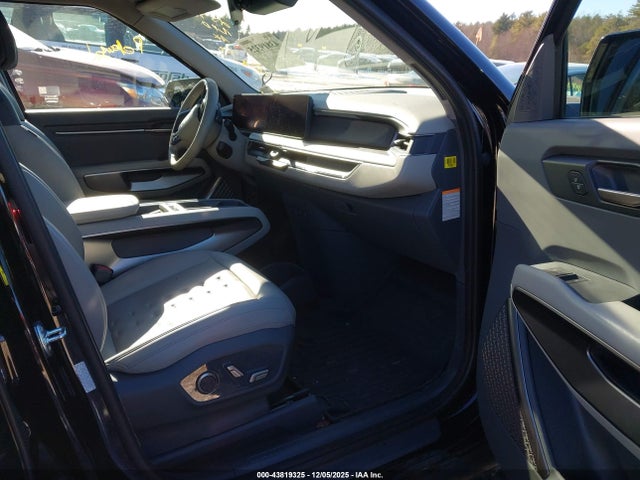 KIA Ev9 Wind 2024 KNDAFFS51R6038488 Image 5