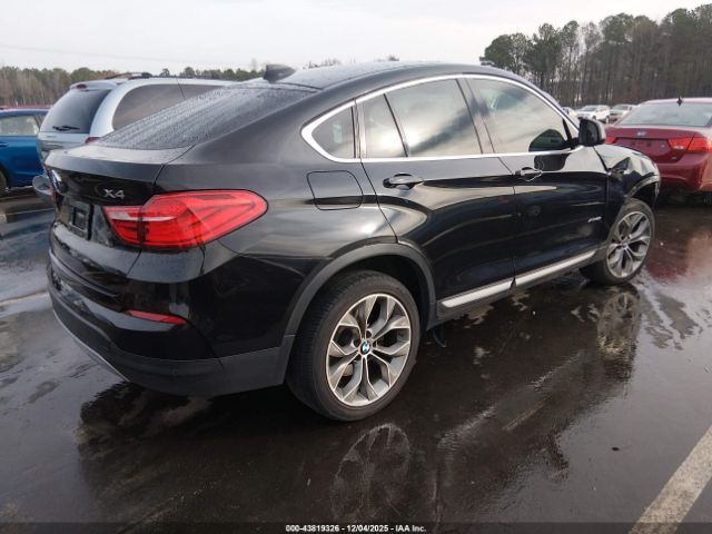 2018 BMW X4 5UXXW3C5XJ0T82477 Photo 3