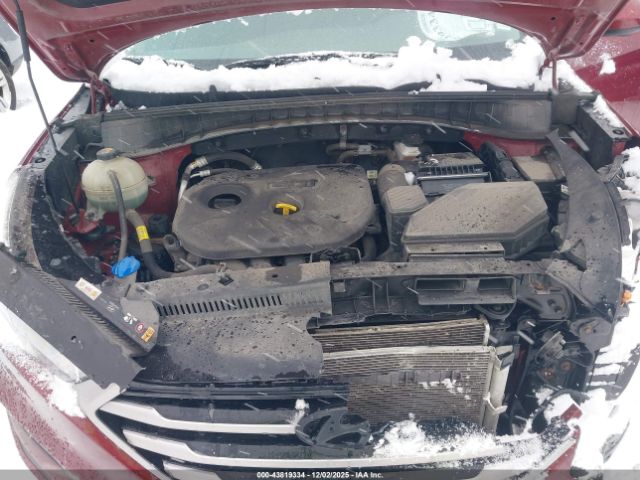 2018 HYUNDAI TUCSON KM8J2CA44JU768572 Photo 9