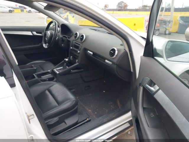 2012 AUDI A3 WAUKJAFM9CA100003 Photo 4