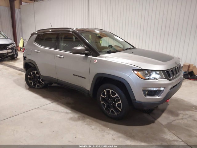 2019 JEEP COMPASS 3C4NJDDB8KT619392