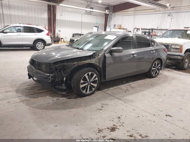 1N4AL3AP5JC259808 Nissan Altima 2.5 Sr