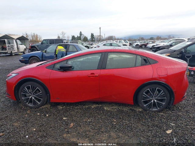 JTDADABU5R3024465 Toyota Prius Limited Awd-e