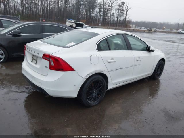2012 VOLVO S60 YV1622FS2C2081403 Photo 3