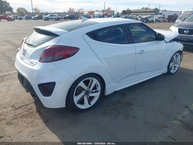 Hyundai Veloster Turbo 2015 KMHTC6AE0FU240180 Image 4