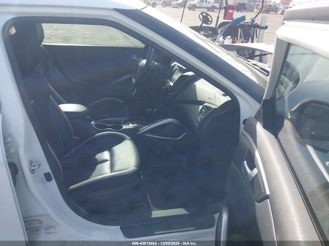Hyundai Veloster Turbo 2015 KMHTC6AE0FU240180 Image 5