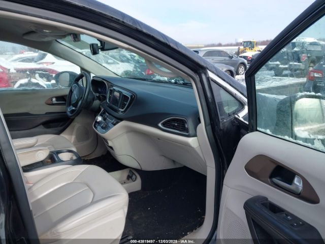 2021 CHRYSLER VOYAGER 2C4RC1DG8MR566351 Photo 4