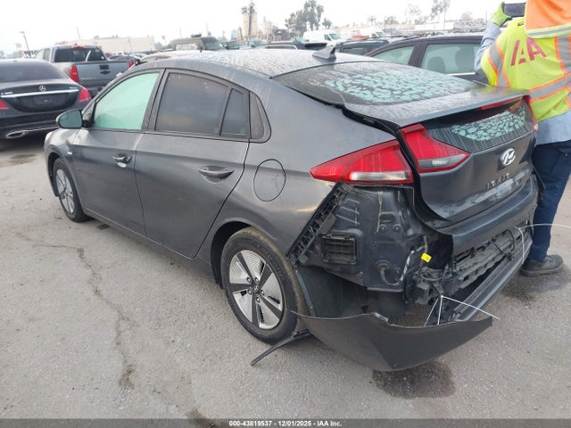 KMHC65LC8HU056864 Hyundai Ioniq Hybrid Blue