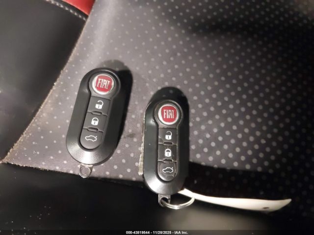 2015 FIAT 500E 3C3CFFGE7FT709654 Photo 10