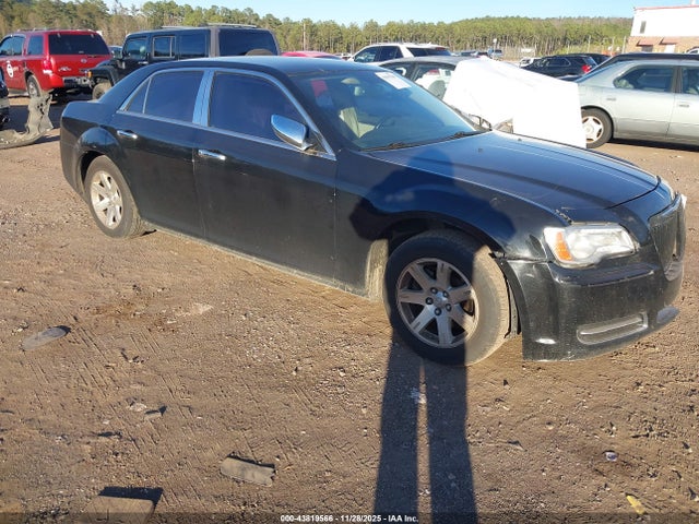 43819566 :رقم المزاد ، 2C3CCAAG3DH556606 vin ، 2013 Chrysler 300 Motown مزاد بيع