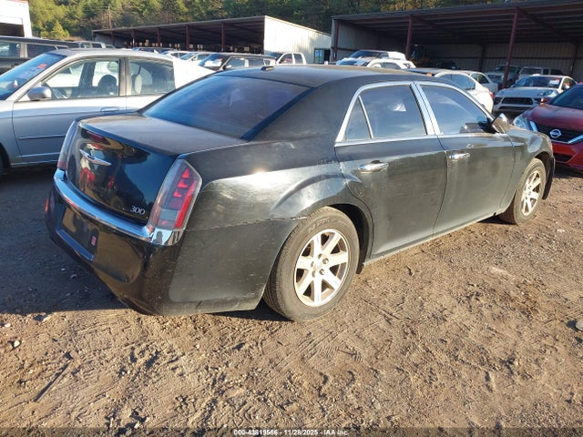 43819566 :رقم المزاد ، 2C3CCAAG3DH556606 vin ، 2013 Chrysler 300 Motown مزاد بيع