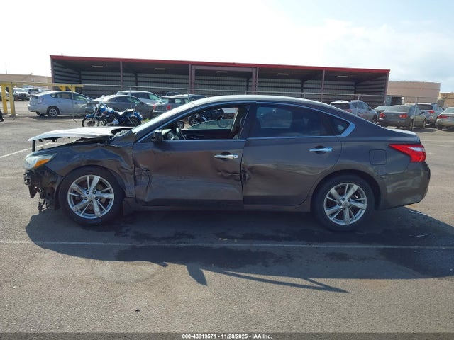 Nissan Altima 2.5 S 2017 1N4AL3AP1HN311675 Image 15