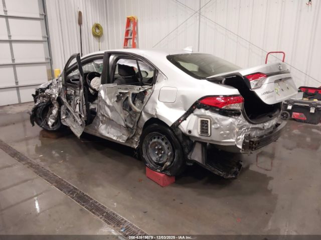 2022 TOYOTA COROLLA JTDEPMAE2NJ223905 Photo 2