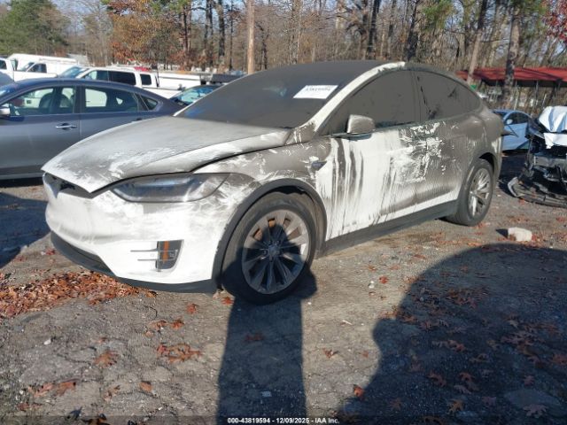 2017 TESLA MODEL X 5YJXCAE22HF068612 Photo 1