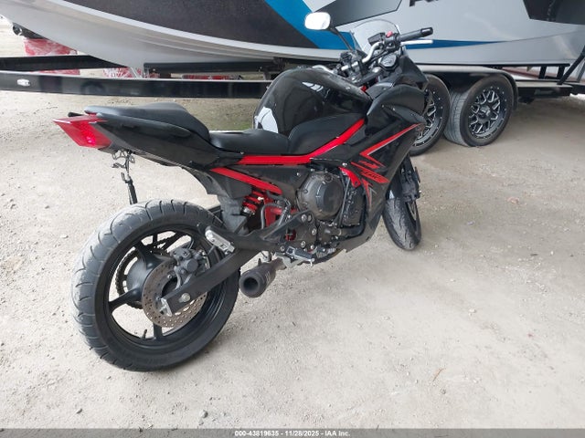 Yamaha Fz6 R 2016 JYARJ18E9GA014683 Image 13