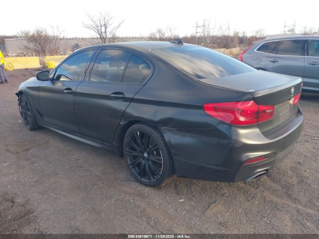 2018 BMW 540I WBAJE5C58JWA92693 Photo 2