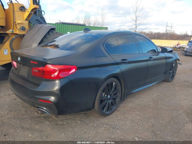 2018 BMW 540I WBAJE5C58JWA92693 Photo 3