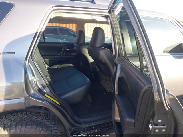 2019 TOYOTA 4RUNNER JTEBU5JR5K5631528 Photo 7