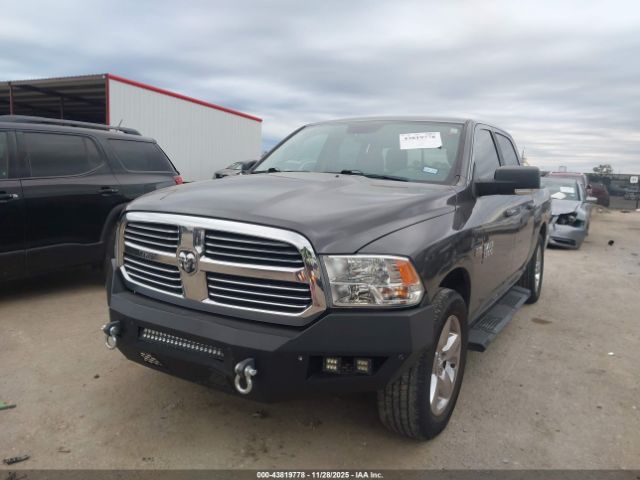 2019 RAM 1500 CLASSIC 1C6RR6LT5KS529206 Photo 1