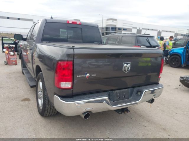 2019 RAM 1500 CLASSIC 1C6RR6LT5KS529206 Photo 2